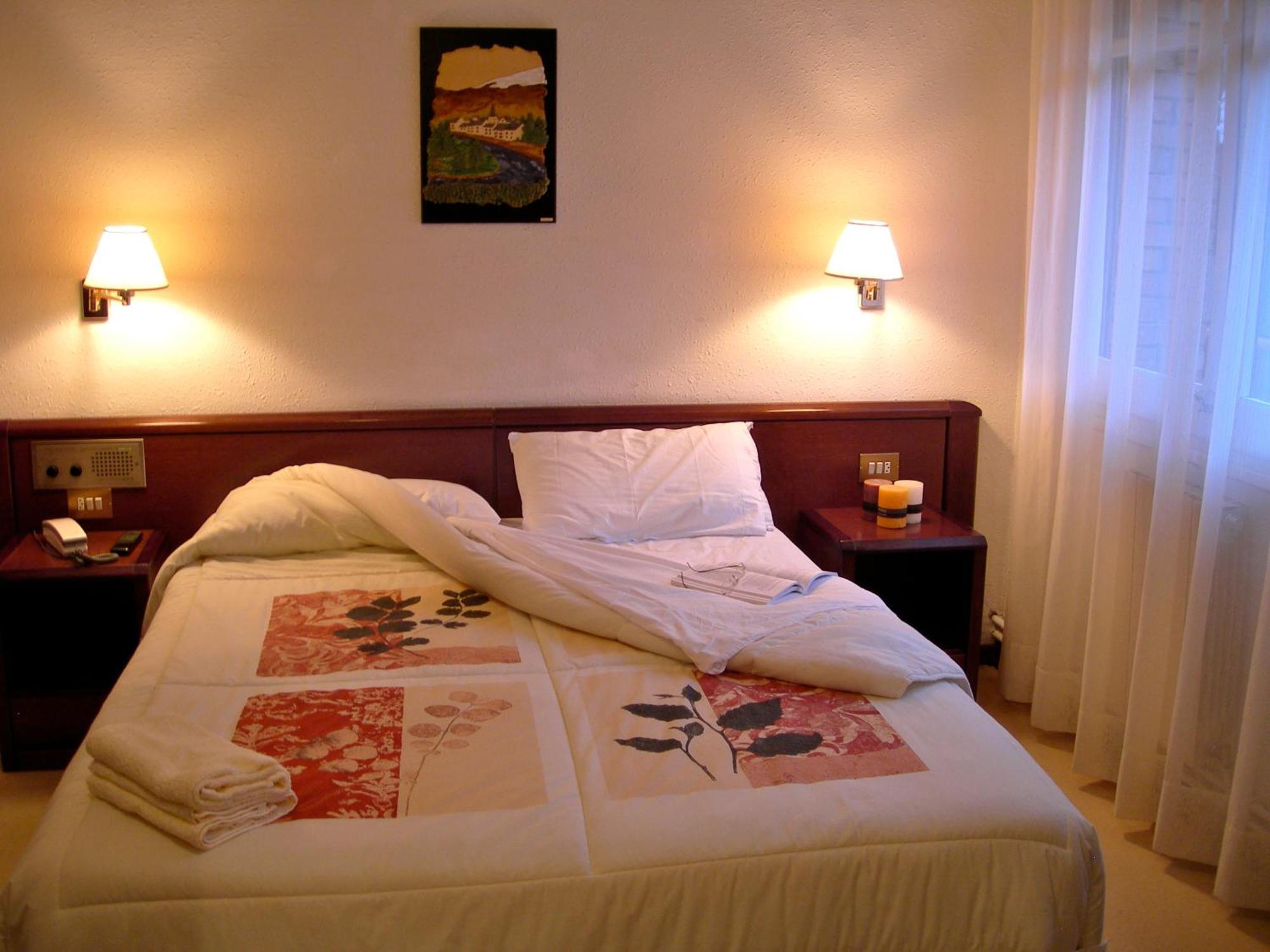 Hosteria Catalana Bossòst Exteriör bild
