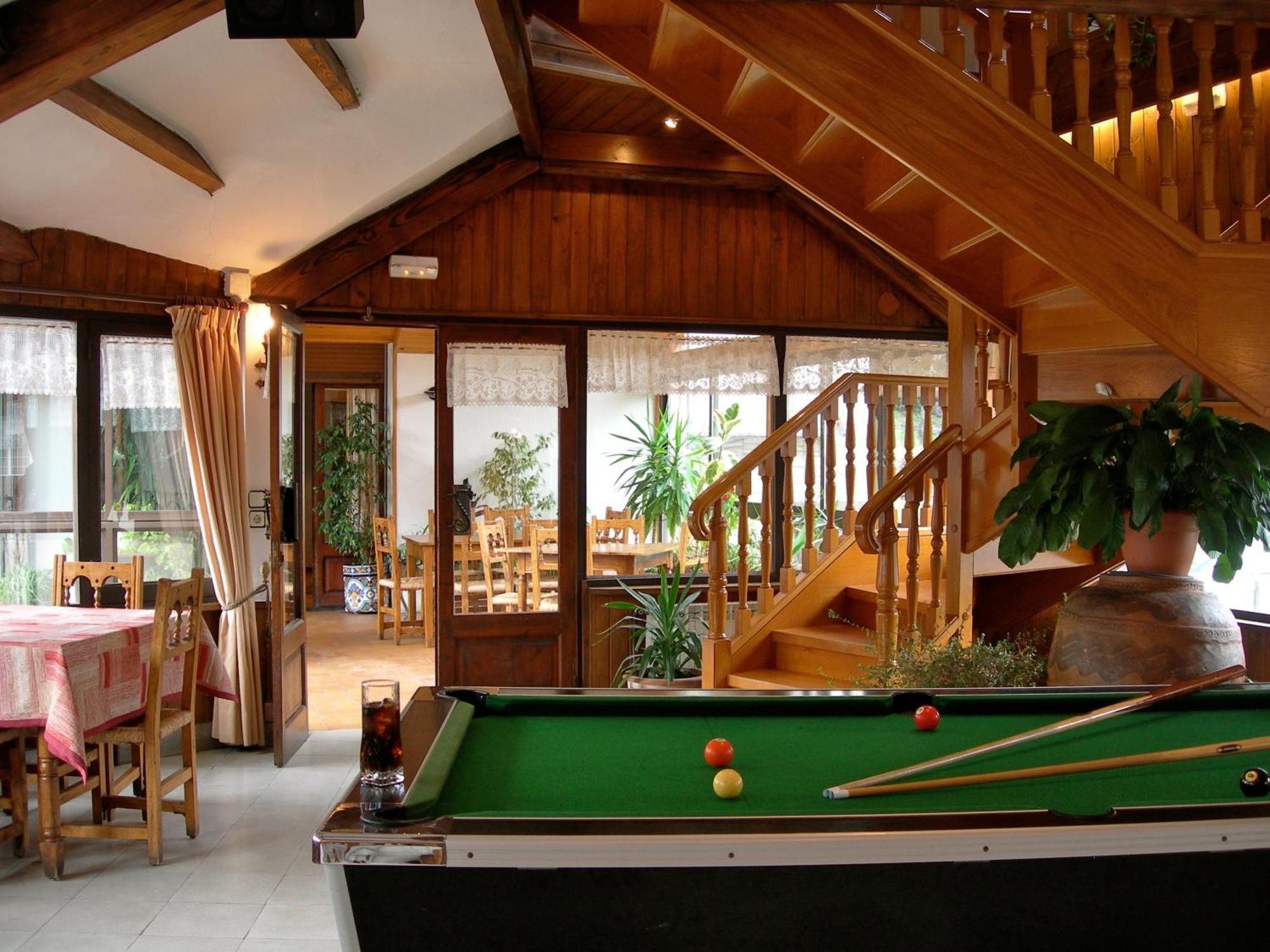 Hosteria Catalana Bossòst Exteriör bild